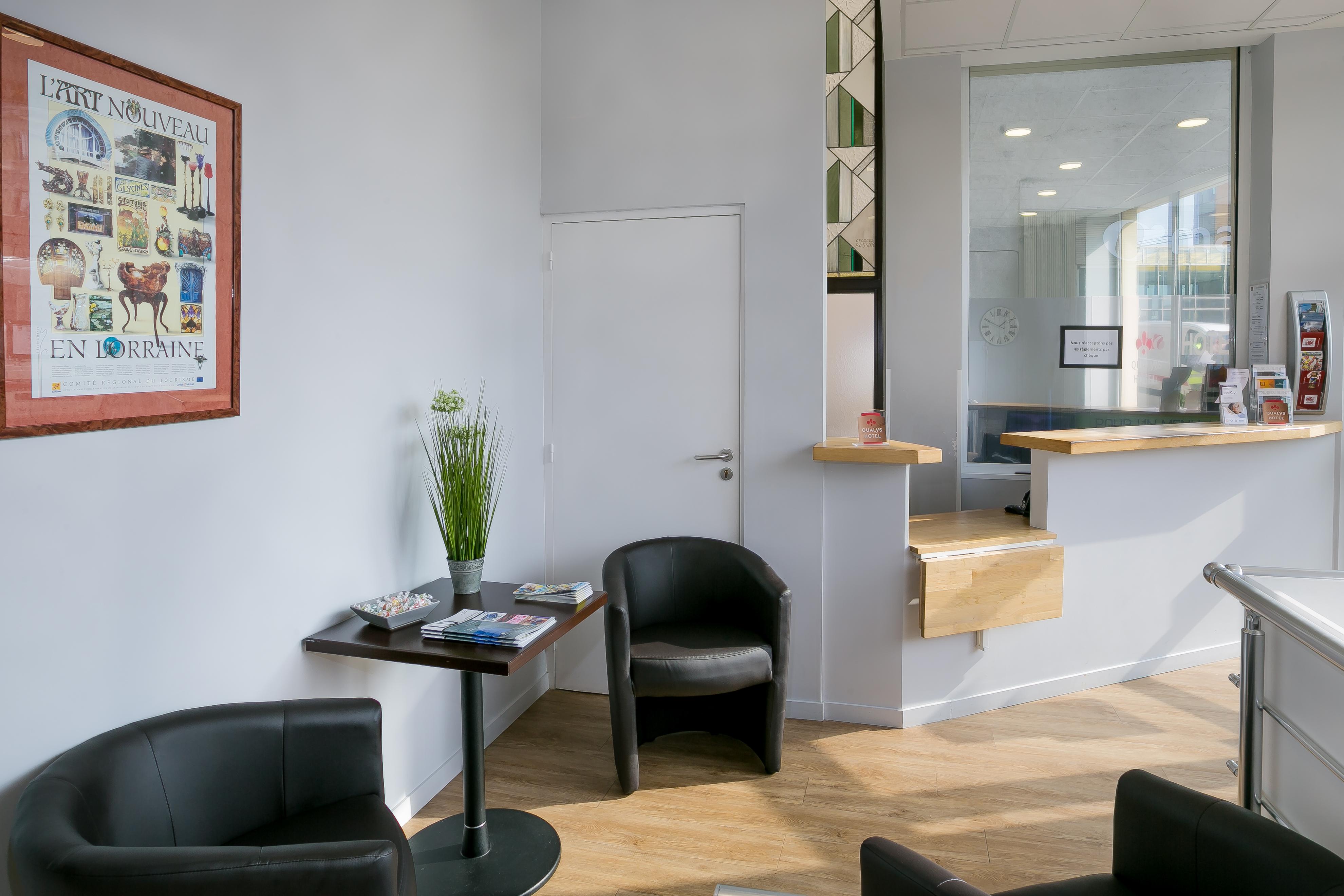 Hotel Foch Nancy Gare Luaran gambar