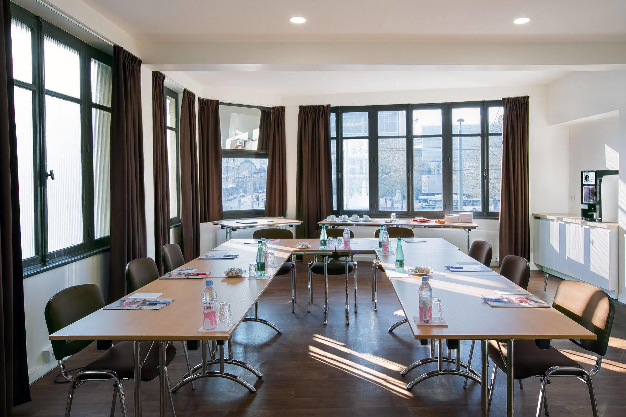 Hotel Foch Nancy Gare Luaran gambar