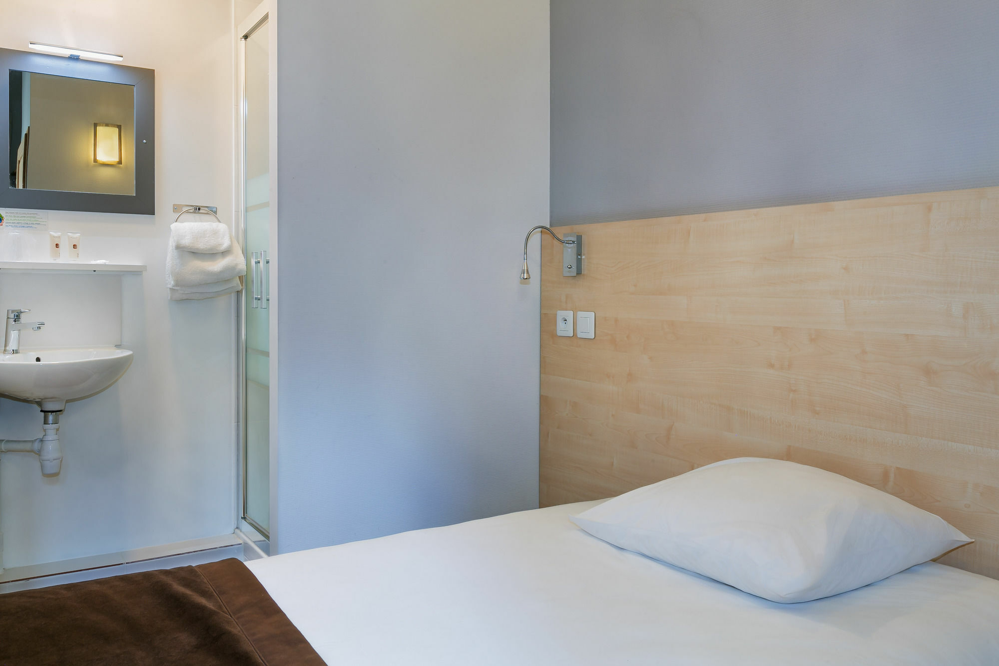 Hotel Foch Nancy Gare Luaran gambar